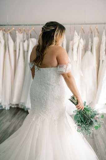 Bridal Shop «LUXEredux Bridal Boutique», reviews and photos, 203 W Benson St, Cincinnati, OH 45215, USA