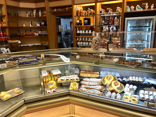 Pastelería Massot en La Bisbal d'Empordà, Girona