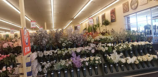 Craft Store «Hobby Lobby», reviews and photos, 255 W Roosevelt Rd, Lombard, IL 60148, USA