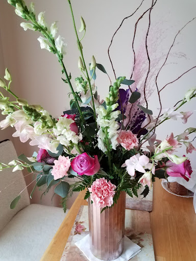 Florist «Finer Flowers», reviews and photos, 645 E Landis Ave, Vineland, NJ 08360, USA