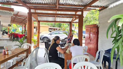 Restaurante Juan - Alto de Dolores, San José Del Nus, Maceo, Antioquia, Colombia