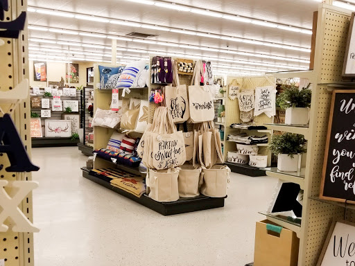Craft Store «Hobby Lobby», reviews and photos, 180 Collins Rd NE d, Cedar Rapids, IA 52402, USA