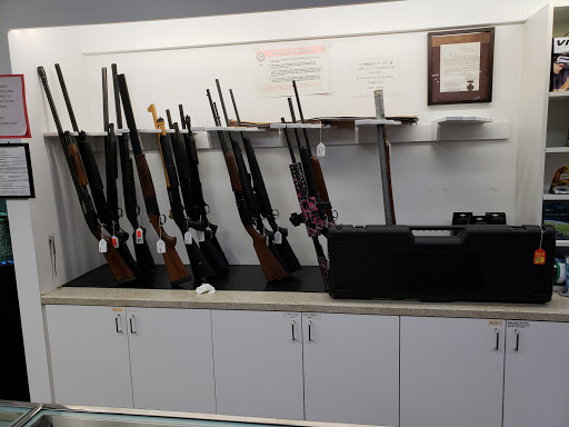 Pawn Shop «SILVER LINING JEWELRY AND LOAN GRESHAM», reviews and photos, 300 SE 181st Ave, Portland, OR 97233, USA