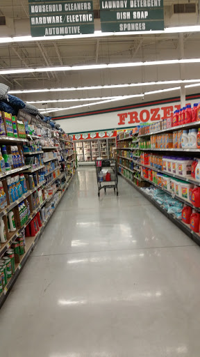 Supermarket «WinCo Foods», reviews and photos, 1920 Olympic St, Springfield, OR 97477, USA