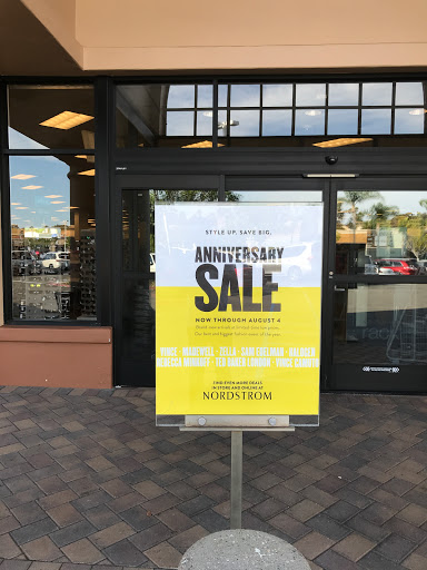 Department Store «Nordstrom Rack Laguna Niguel», reviews and photos, 27991 Greenfield Dr, Laguna Niguel, CA 92677, USA