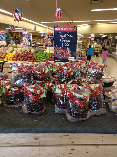 Grocery Store «Jewel-Osco», reviews and photos, 1320 Sycamore Rd, DeKalb, IL 60115, USA