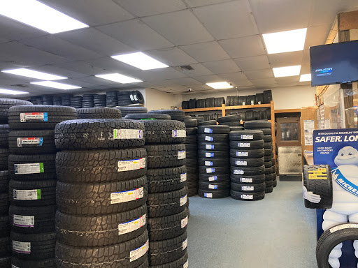 Tire Shop «Tire Capital», reviews and photos, 7125 US Hwy 98 N, Lakeland, FL 33809, USA