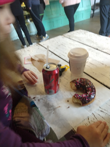 Donut Shop «The Dancing Donut», reviews and photos, 1134 E 54th St G, Indianapolis, IN 46220, USA