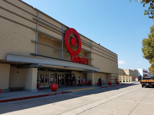 Department Store «Target», reviews and photos, 2059 Cadenasso Dr, Fairfield, CA 94533, USA