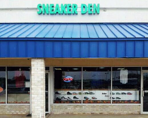 Sneaker Den, 345 Scarlet Rd # 10, Kennett Square, PA 19348, USA, 