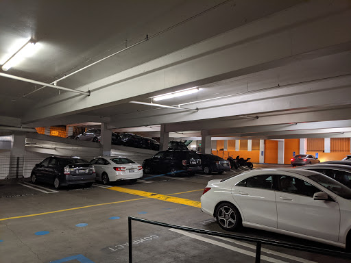Parking garage Pasadena