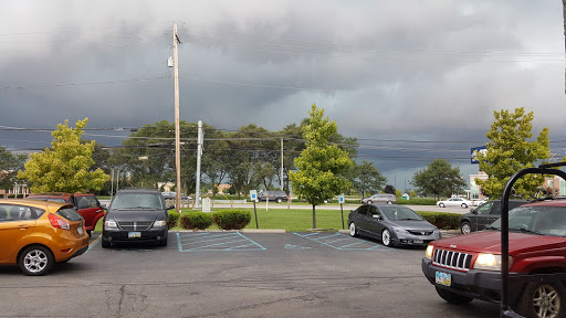 Tire Shop «Tireman Auto Service Centers», reviews and photos, 25998 N Dixie Hwy, Perrysburg, OH 43551, USA