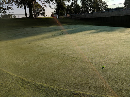 Golf Club «Maple Lane Golf Club», reviews and photos, 33203 Maple Ln Dr, Sterling Heights, MI 48312, USA