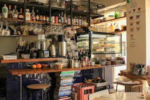 SMALA - Café et Cuisine du Monde image
