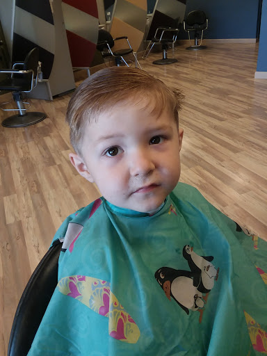 Hair Salon «Great Clips», reviews and photos, 4466 N Abbe Rd, Sheffield Lake, OH 44054, USA