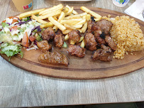 Kebab du Restaurant Les Tonnelles De Kasya à Vitrolles - n°2