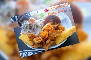 Cevicheria Frutos Marinos image