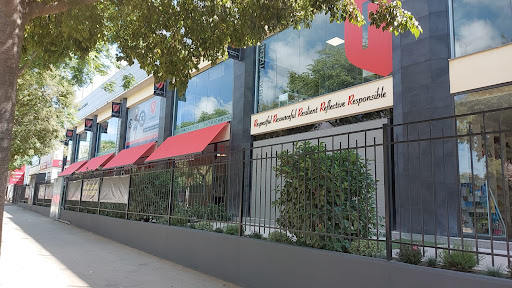 Richmond International British School, Institución educativa en Sant Pere de Ribes,Barcelona