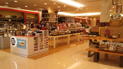 Stores to buy adolfo dominguez products Guadalajara