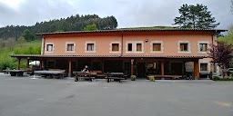 Ikestei Restaurante y agroturismo en Ziortza-Bolibar