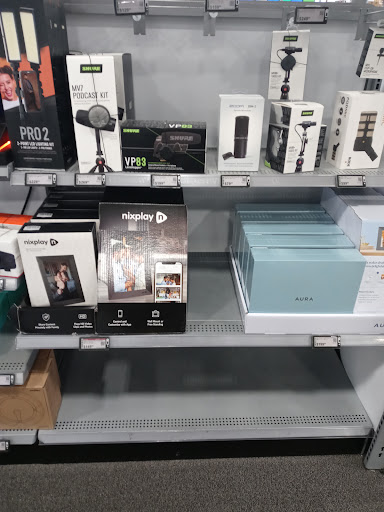 Electronics Store «Best Buy», reviews and photos, 2650 E Beltline Ave SE, Grand Rapids, MI 49546, USA