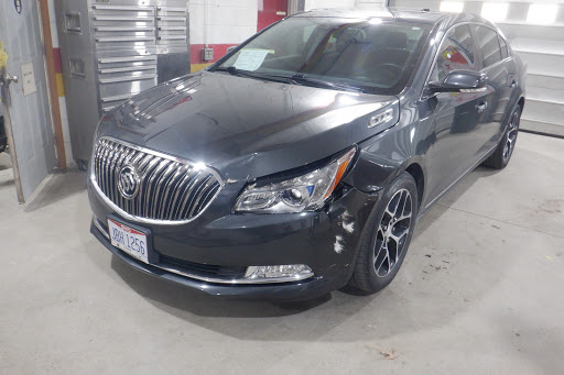 Auto Body Shop «North Ridgeville CARSTAR», reviews and photos, 33290 Center Ridge Rd, North Ridgeville, OH 44039, USA