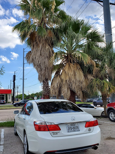 Car Wash «Splash Hand Car Wash and Detail», reviews and photos, 5726 Richmond Ave, Houston, TX 77057, USA