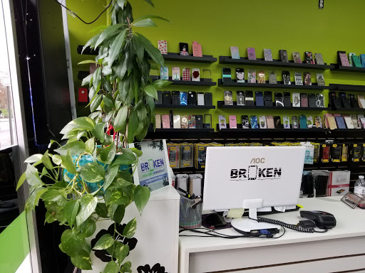 Screen Repair Service «Smart Services iPhone Repair», reviews and photos, 181 French St Suite c, New Brunswick, NJ 08901, USA