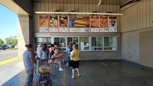 Warehouse club «Costco Food Court», reviews and photos, 4900 Panama Ln, Bakersfield, CA 93313, USA