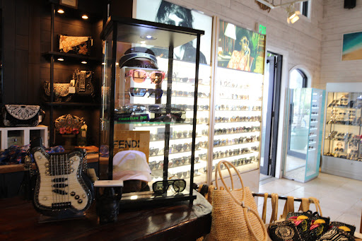 Clothing Store «Island Company», reviews and photos, 1 N Fort Lauderdale Beach Blvd, Fort Lauderdale, FL 33304, USA