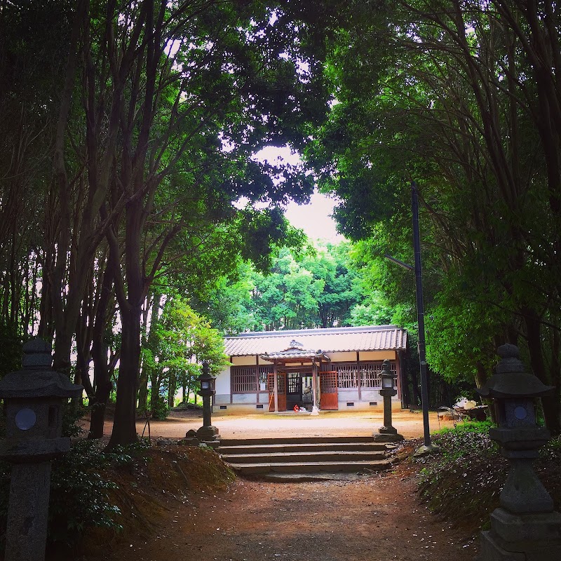 八咫烏神社