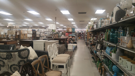 Home Goods Store «Tuesday Morning», reviews and photos, 118 W 21st St, Norfolk, VA 23517, USA