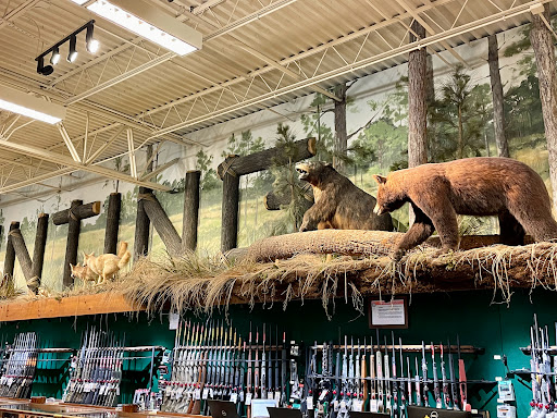 Sporting Goods Store «Bass Pro Shops», reviews and photos, 2250 SW Gatlin Blvd, Port St Lucie, FL 34953, USA