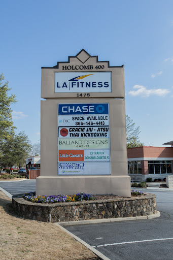 Shopping Mall «Holcomb 400 Shopping Center», reviews and photos, 1475 Holcomb Bridge Rd, Roswell, GA 30076, USA