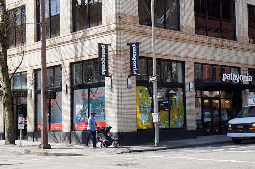 Clothing Store «Patagonia Portland», reviews and photos, 1106 W Burnside St, Portland, OR 97209, USA