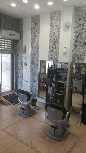 Javier Barriada Estilista en Baiona, Pontevedra