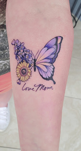 Tattoo Shop «Studio 13 Tattoo», reviews and photos, 416 W Coliseum Blvd, Fort Wayne, IN 46805, USA