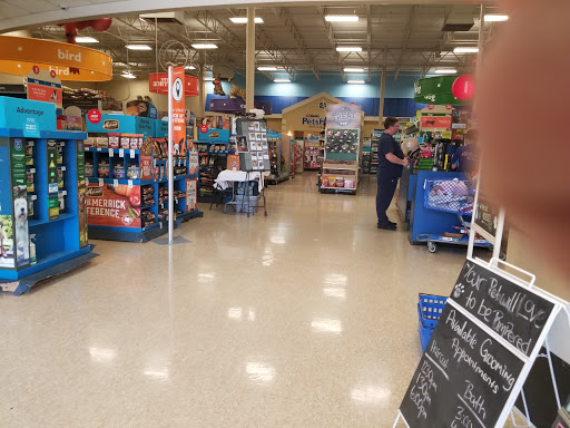 Pet Supply Store «PetSmart», reviews and photos, 1549 Bay Area Blvd, Webster, TX 77598, USA