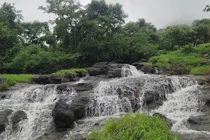 Varne Caves image