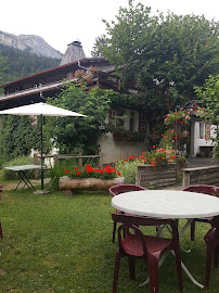 Atmosphère du Restaurant Le Relais de la Chevrette à Bernex - n°9