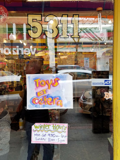 Toy Store «Toys Et Cetera», reviews and photos, 5311 N Clark St, Chicago, IL 60640, USA