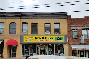 Wonderland Comics image