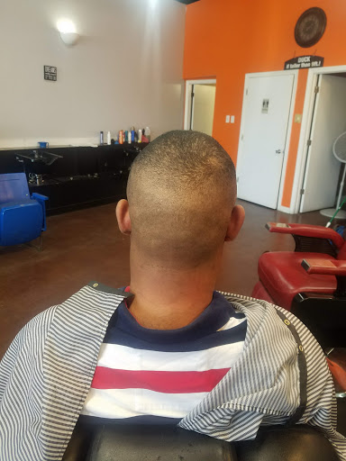 Barber Shop «Marlos Barbershop», reviews and photos, 5917 E 86th St, Indianapolis, IN 46250, USA