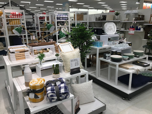 Department Store «Target», reviews and photos, 2105 NJ-35, Middletown, NJ 07748, USA