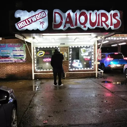 Liquor Store «Hollywood Liquor & Daqueries», reviews and photos, 4144 Hollywood Ave, Shreveport, LA 71109, USA