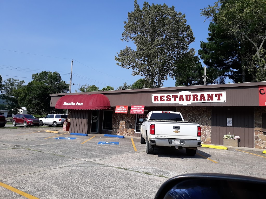 Rustic Inn 72543