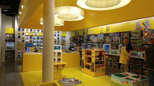 Toy Store «The LEGO Store», reviews and photos, 7875 Montgomery Rd #2109, Cincinnati, OH 45236, USA