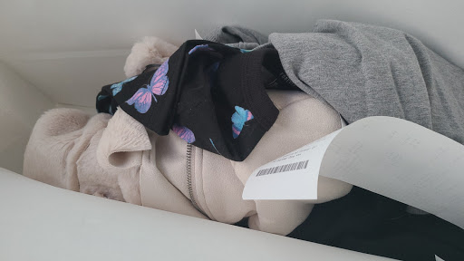 Clothing Store «F21 RED», reviews and photos, 121 Pavilion Pkwy A, Fayetteville, GA 30214, USA