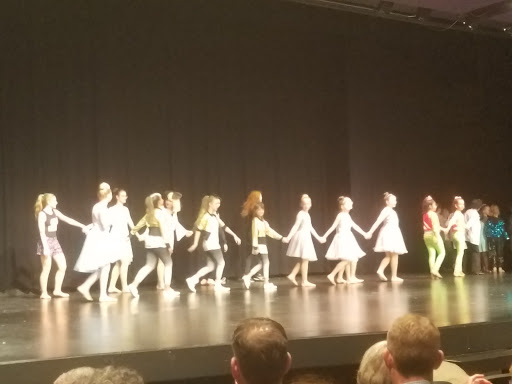 Community Center «Eisenhower Community Center», reviews and photos, 1001 MN-7, Hopkins, MN 55305, USA