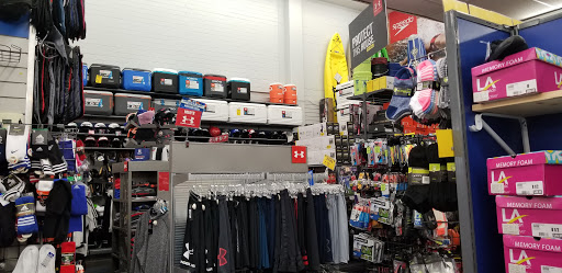 Sporting Goods Store «Big 5 Sporting Goods», reviews and photos, 4343 Sepulveda Blvd, Culver City, CA 90230, USA